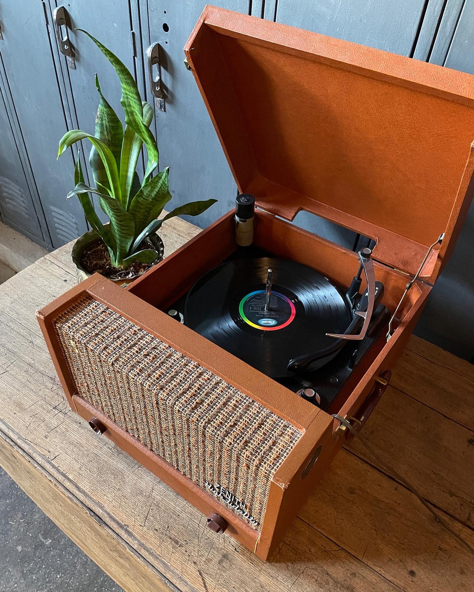 1950s Zenith High Fidelity Portable Record Player – Dandy