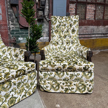 Load image into Gallery viewer, Tufted Floral Accent Chair Set (2)
