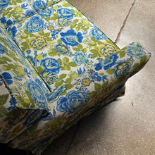 Load image into Gallery viewer, Floral Sleeper Sofa on Casters