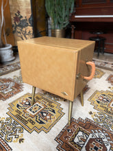 Load image into Gallery viewer, Alan Record Cabinet
