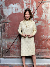 Load image into Gallery viewer, 3-piece Brocade Suit