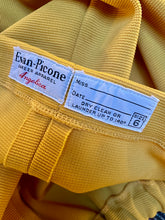 Load image into Gallery viewer, Yellow Career Set