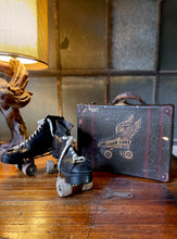 Load image into Gallery viewer, Delavan Skate Set (4)