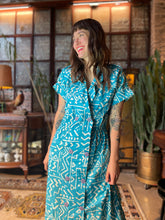 Load image into Gallery viewer, Funky ‘80s Dress