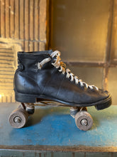 Load image into Gallery viewer, Delavan Skate Set (4)