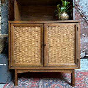 Medium Mid-Century Hutch