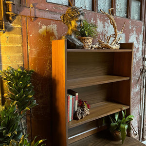 Medium Mid-Century Hutch