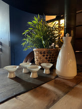 Load image into Gallery viewer, Ceramic Japanese Saké Set (5)
