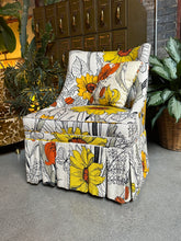 Load image into Gallery viewer, Graphic Floral Accent Chair
