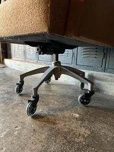 Adjustable Office / Desk Chair