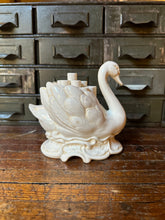 Load image into Gallery viewer, Ceramic Swan Cigarette Holder
