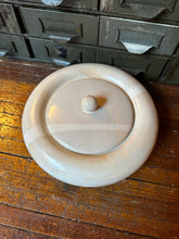 Load image into Gallery viewer, Decorative Ceramic Bowl w/ Lid
