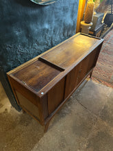 Load image into Gallery viewer, Magnavox TV / Record Player / Radio
