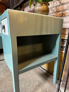 Metal/Enamel Desk