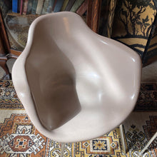 Load image into Gallery viewer, Taupe / Tan Fiberglass Shell Chair Set (2)
