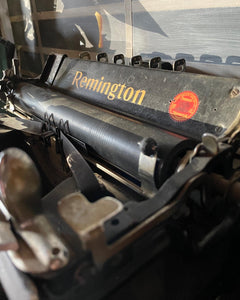 1936 Remington Standard Typewriter, 16