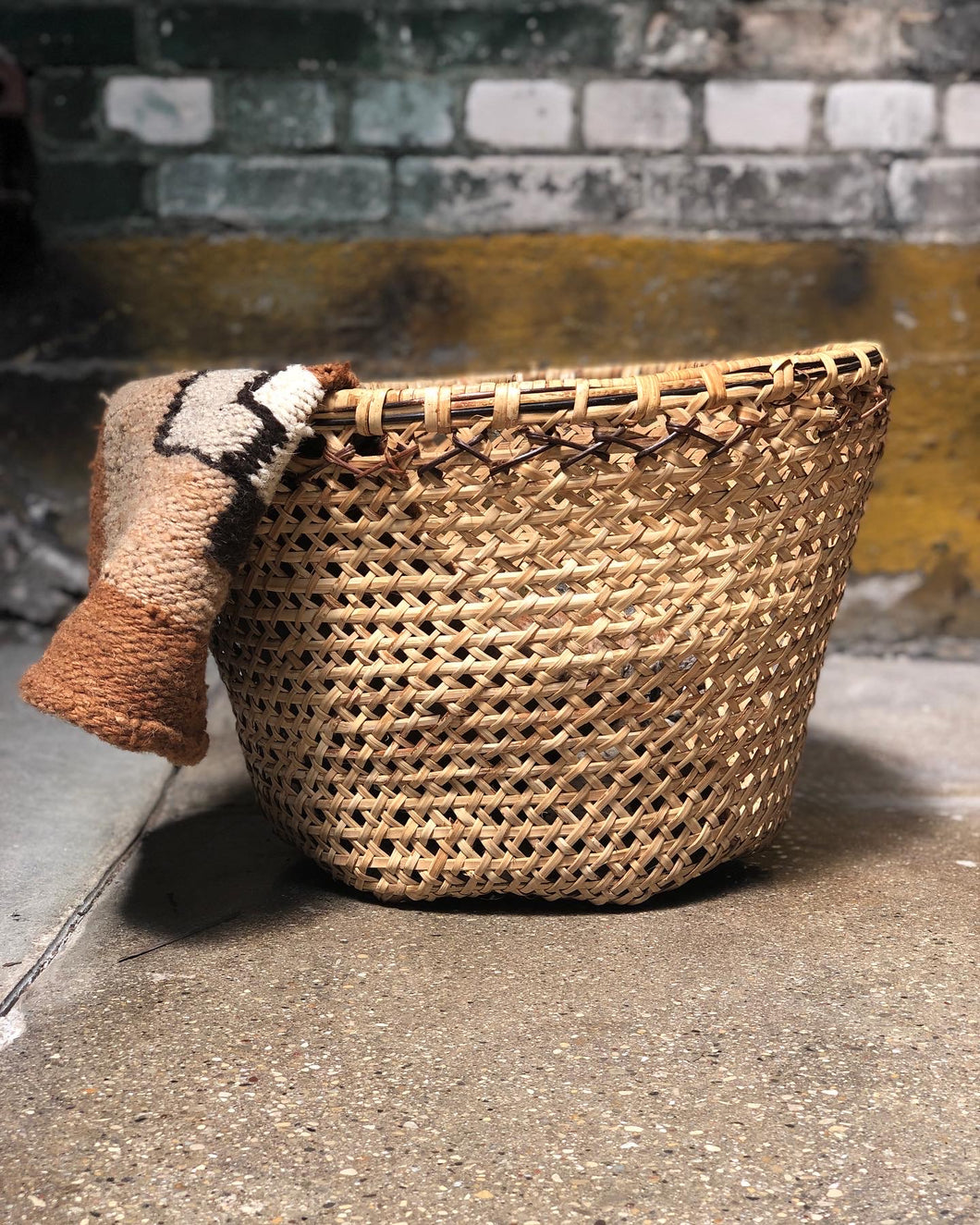 Large Wicker Basket / Planter