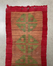 Load image into Gallery viewer, Geometric Clover Kilim Area Rug / Table Runner
