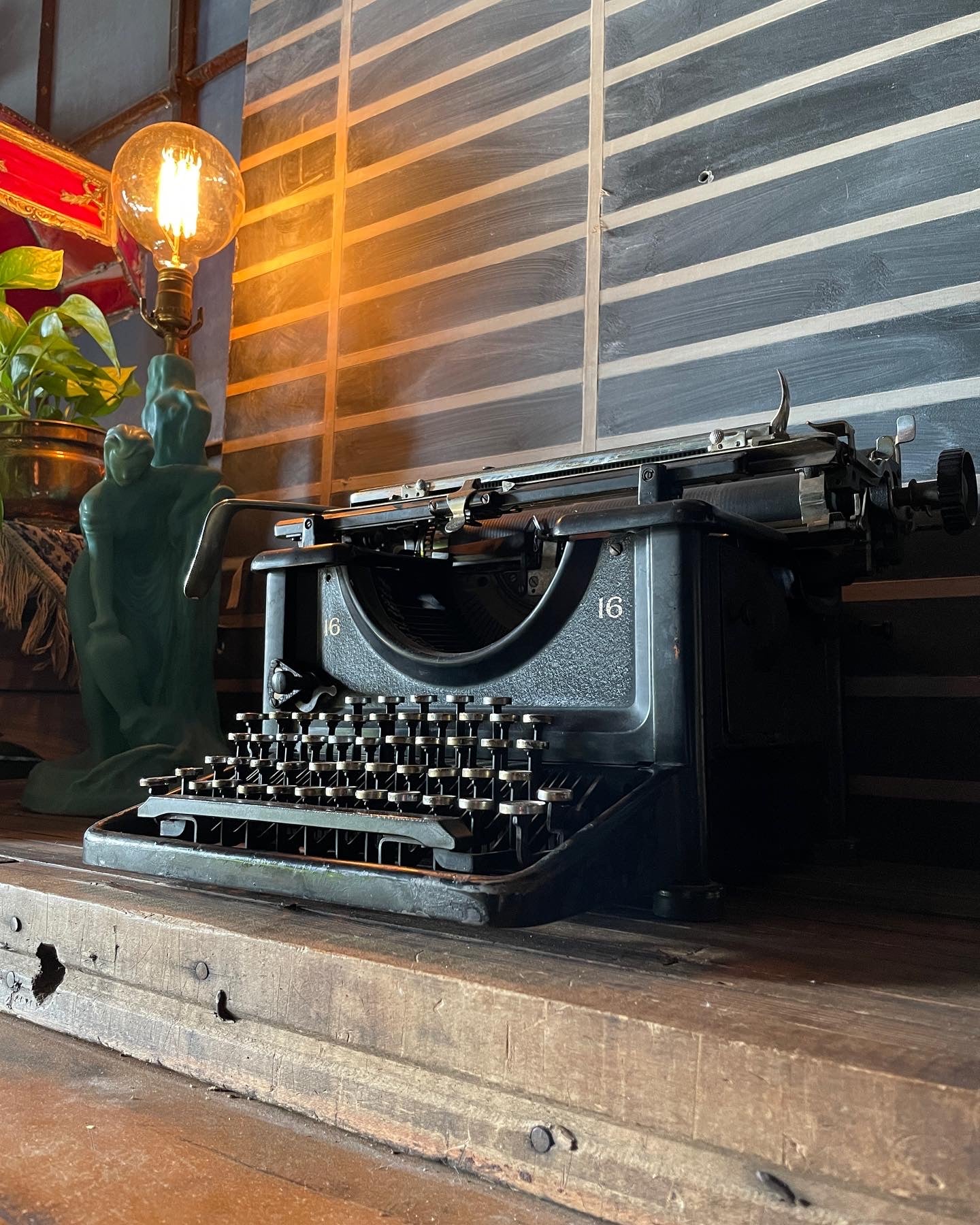 オールドRemingtonタイプライター Antique 1924 Remington Portable Typewriter w/Case | eBay