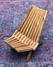 Load image into Gallery viewer, Mid-Century Style Slat Folding Lounger
