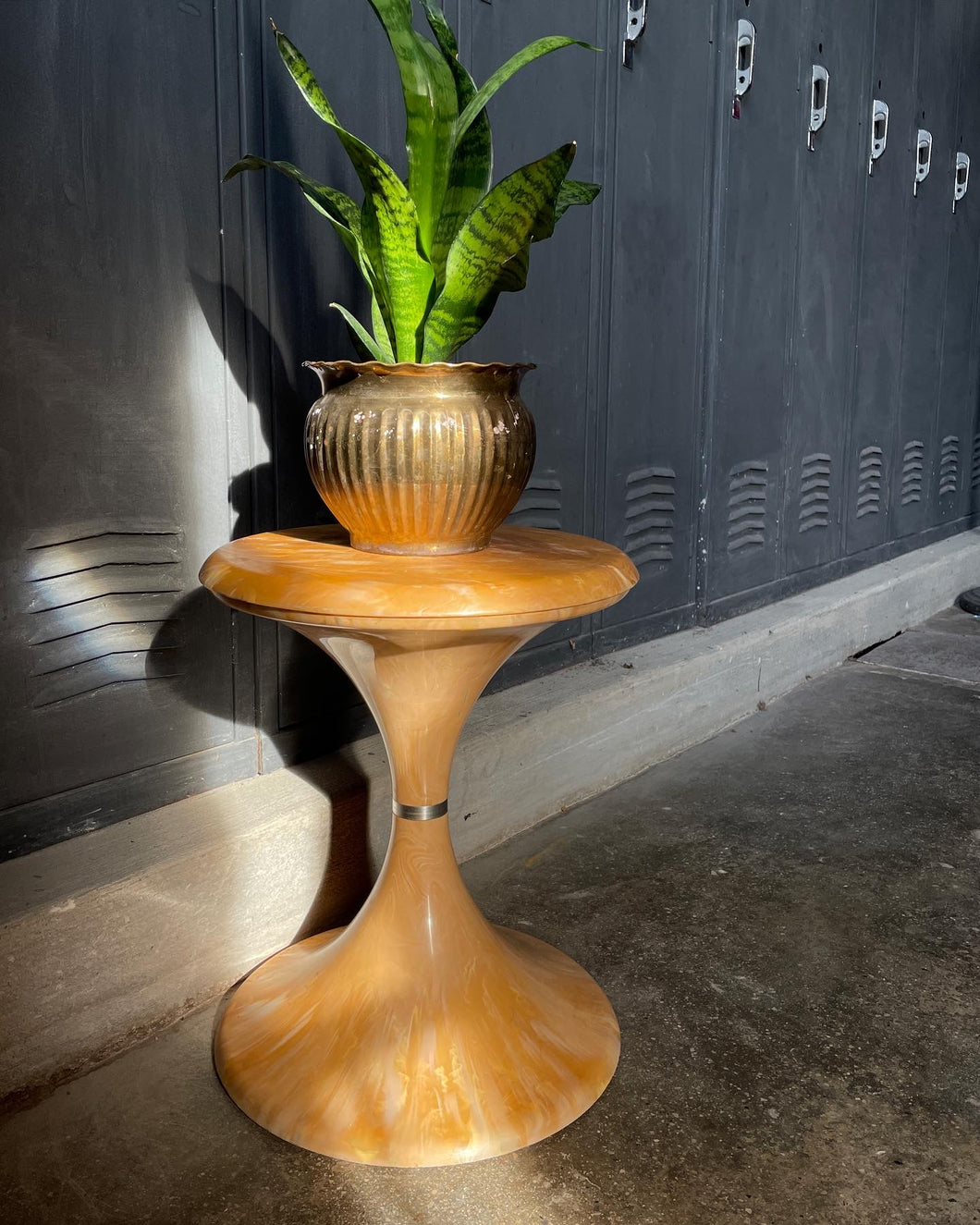 Marbled Hourglass Pedestal / Plant Stand