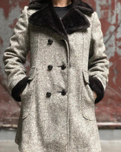 Load image into Gallery viewer, Wool Tweed and Faux-Fur Coat
