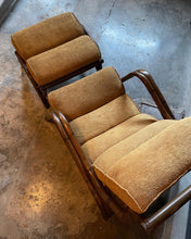 Load image into Gallery viewer, Rattan Lounger w/ Ottoman
