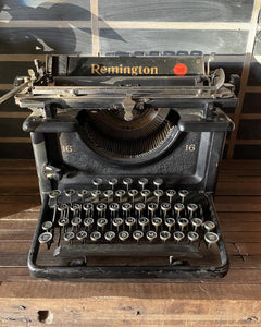 1936 Remington Standard Typewriter, 16