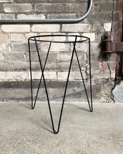 Hairpin Plant Stand