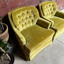 Load image into Gallery viewer, Chartreuse Tufted Accent Chair Set (2)
