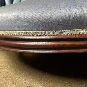 Victorian Finger-Carved Sofa
