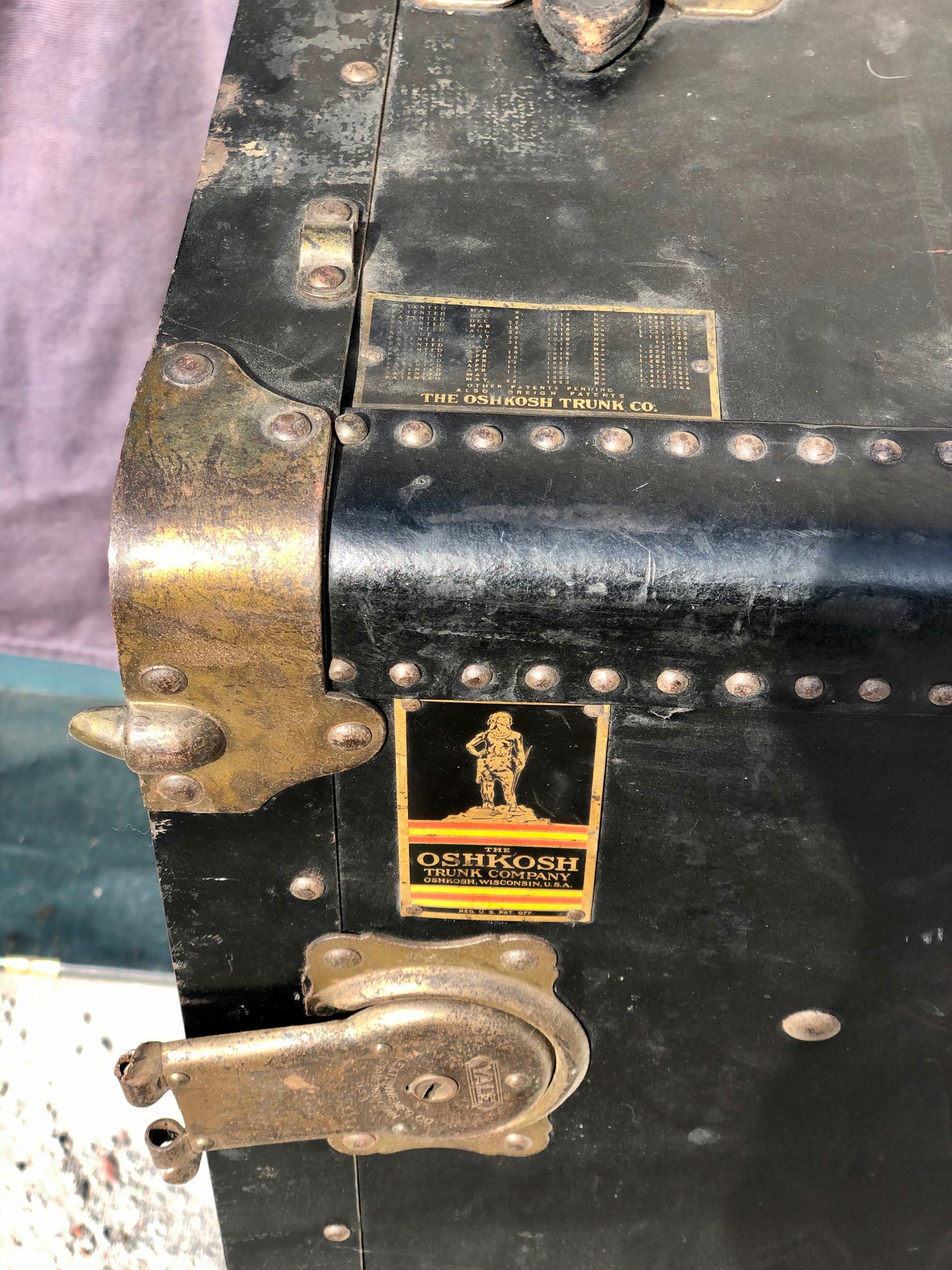 1930's Antique Wardrobe Steamer Trunk – Creative Bargains