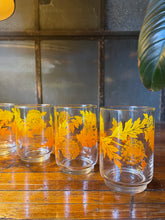 Load image into Gallery viewer, Fall Glassware Set (7)
