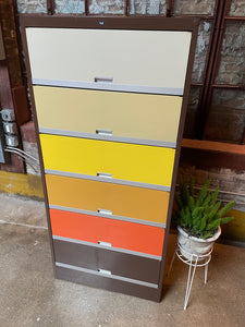 Collapsible Color Gradient Storage Unit by Monarch