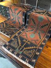Load image into Gallery viewer, Table Runner Set (2)
