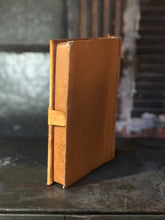Load image into Gallery viewer, Leather Bridge Case

