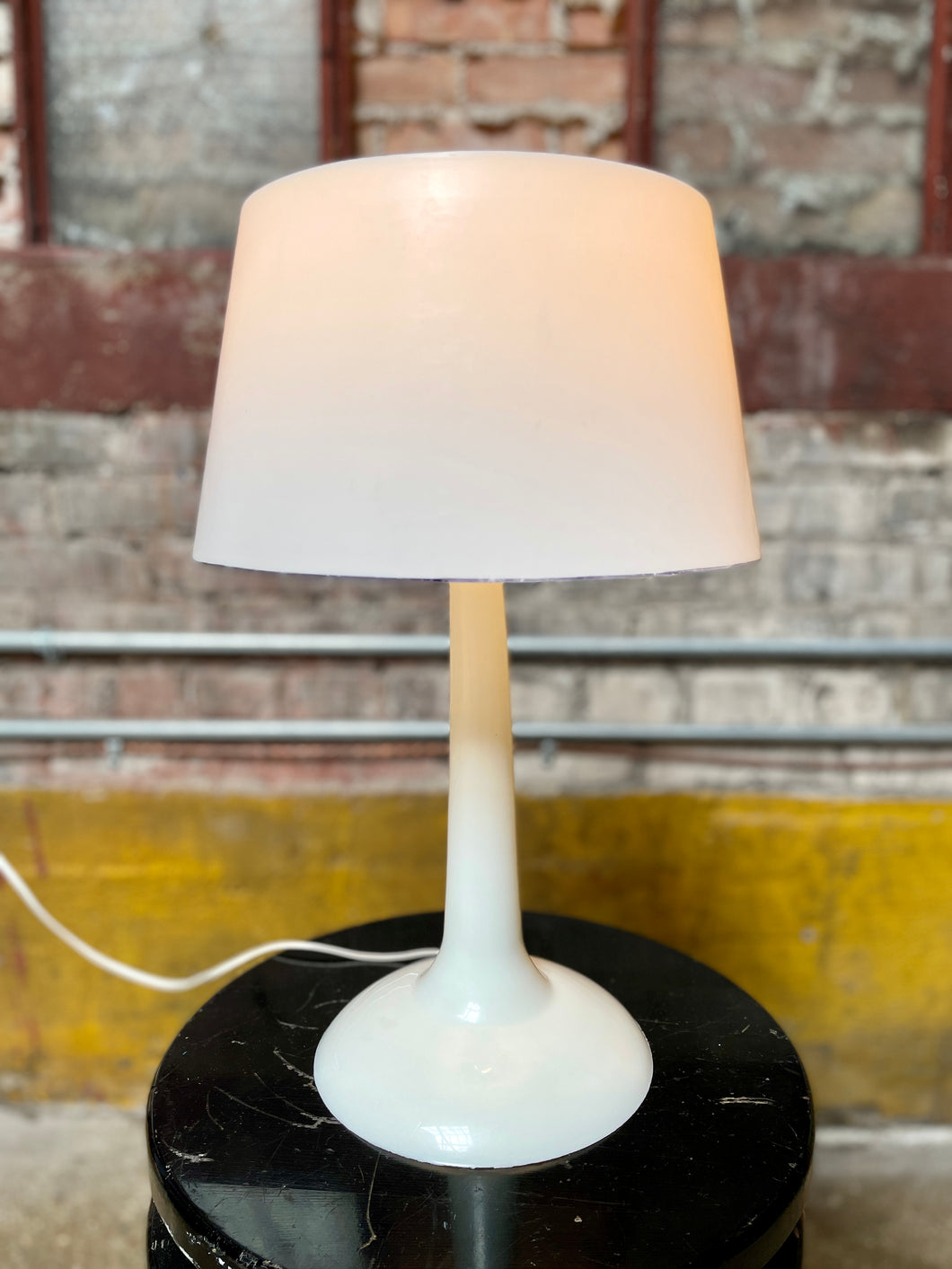 ‘60s Plastic Lamp